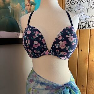 Victoria’s Secret floral print push up bra
